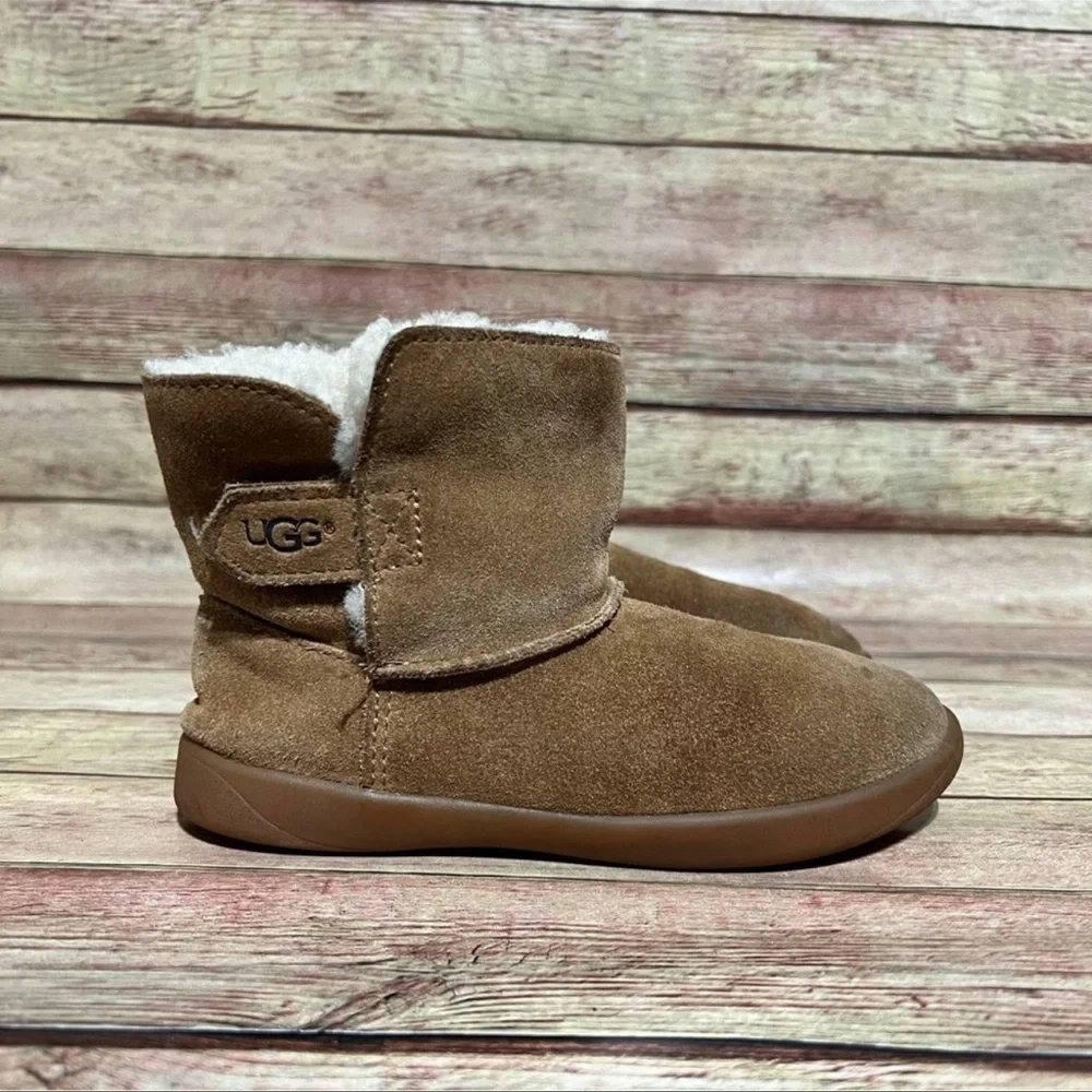 Uggs Brown Sude Keelan Ankle Boots